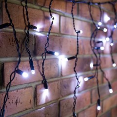 Гирлянда бахрома светодиодная 2,4х0,6м 88LED тепло-белый IP44, постоянное свечение,черный провод