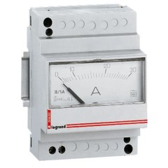 Аналоговый амперметр Legrand прямое подключение 0-30A 4 модуля