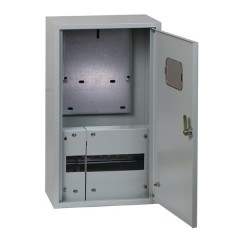Щит учетно-распределительный навесной ЩУРн  1/9 (400х300х140) IP31 EKF Basic