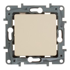 Выключатель Legrand Etika слоновая кость