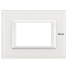 Итальянский стандарт 3 модуля Axolute Bticino Белое стекло