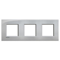 Рамка AIR 3 поста LivingLight Алюминий
