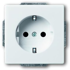 Розетка 2P+E 16А 250В автозажим с защитными шторками AВВ future, альпийский белый (20 EUCKS-84-500)