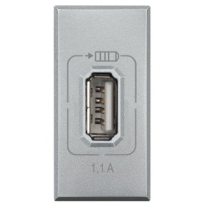 Отзывы Розетка USB для зарядки мобильных устройств 1,1А 230/5В 1 модуль Axolute, Алюминий