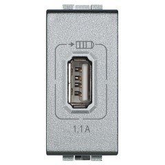 Розетка USB для зарядки мобильных устройств 1,1А 230/5В. 1 модуль LivingLight Алюминий