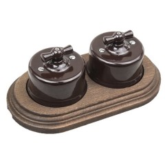 Два переключателя 1-клавишного с 2-местной рамкой Bironi Лизетта (керамика/бук), коричневый/старое д