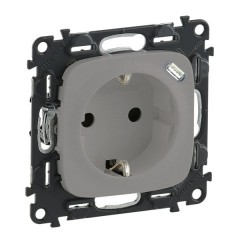 Розетка с/з комбинированная с зарядным устройством USB C 1.5А 5В с панелью Legrand Allure алюминий