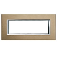 Рамка Итальянский стандарт 6 модулей Axolute Bticino Титан