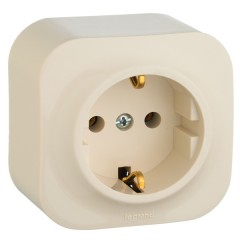 Розетка Legrand Quteo с заземлением со шторками слоновая кость [уп 20шт] (бежевый)