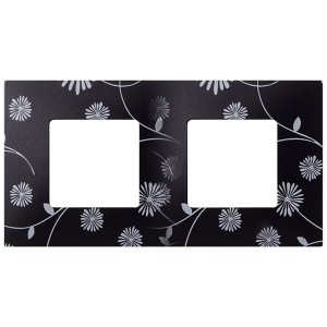 Обзор Накладка декоративная на рамку базовую 2 поста Simon 27 Play Extrem, чёрное и белое