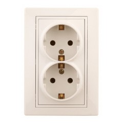 Розетка 2х2P+E Schuko 16А 250В IP20 Intro Plano, слоновая кость 1-205-02 (бежевый)