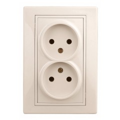Розетка 2х2P 16А 250В IP20 Intro Plano, слоновая кость 1-204-02 (бежевый)
