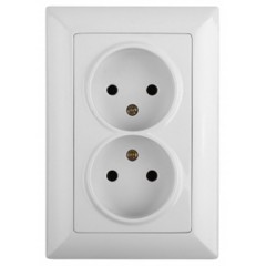 Розетка 2х2Р 16А-250В Intro Solo, белый 4-204-01