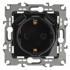 Розетка 2P+E 16A 250В со шторками и зарядкой 2xUSB 5В 3А Эра12, черный 12-4109-06