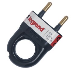 Вилка Legrand без заземления 6А с кольцом черная