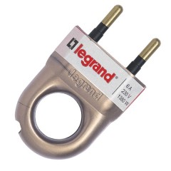 Вилка Legrand без заземления 6А с кольцом бронза