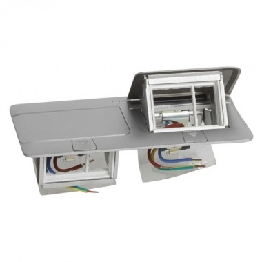 Отзывы Лючок Legrand 6 (2х3) модулей алюминий