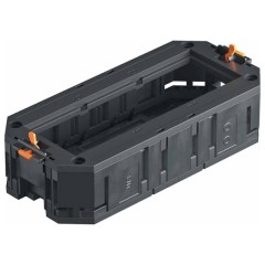 Универсальная монтажная коробка OBO Bettermann UT3 3xModul45 для установки в лючок, с накладкой